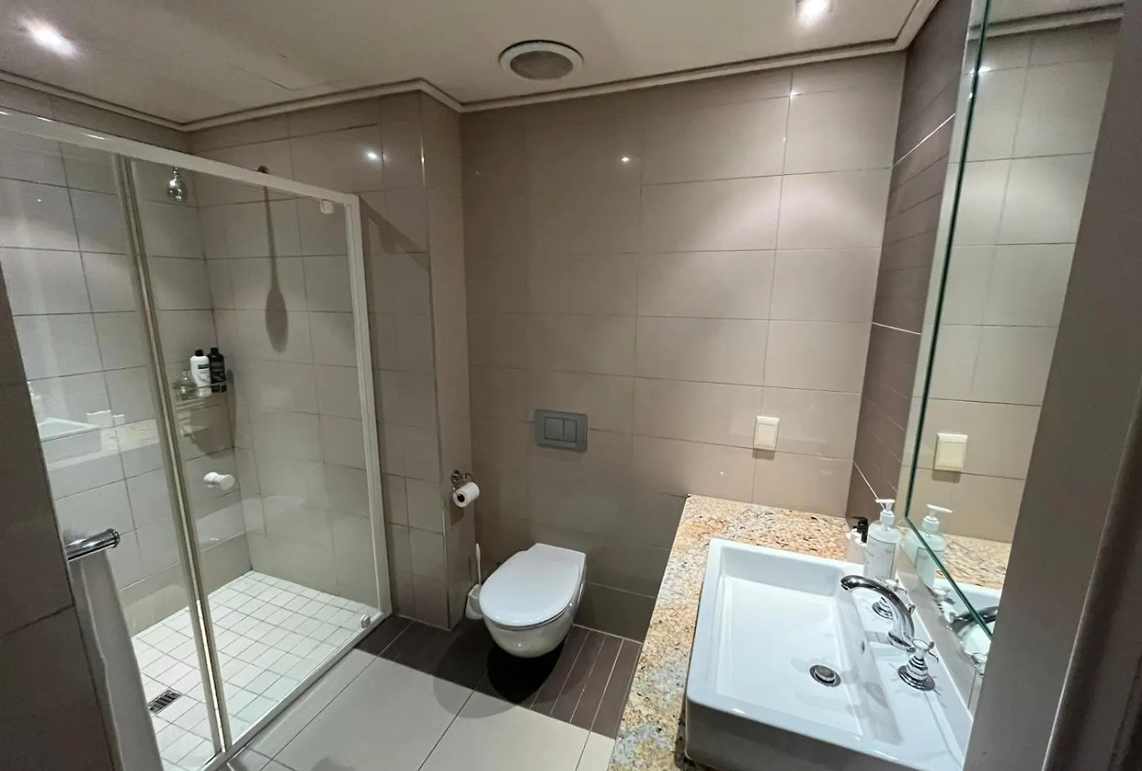 Cape Royale Luxury Suite Cape Town